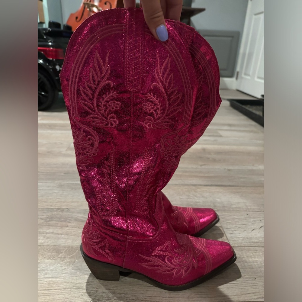 Pink, shiny, fashion nova cowgirl boots
